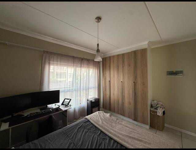 1 BEDROOM PROPERTY TO RENT IN KYALAMI AH